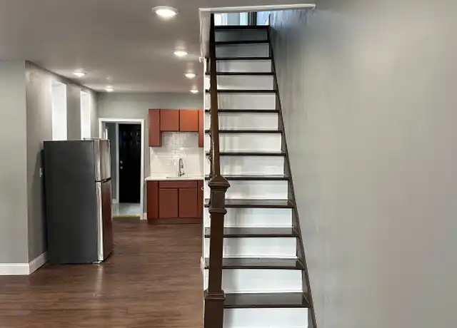 Property at 650 W Clearfield St, Philadelphia, PA, 19133, 3 beds, 2 baths, [object Object]