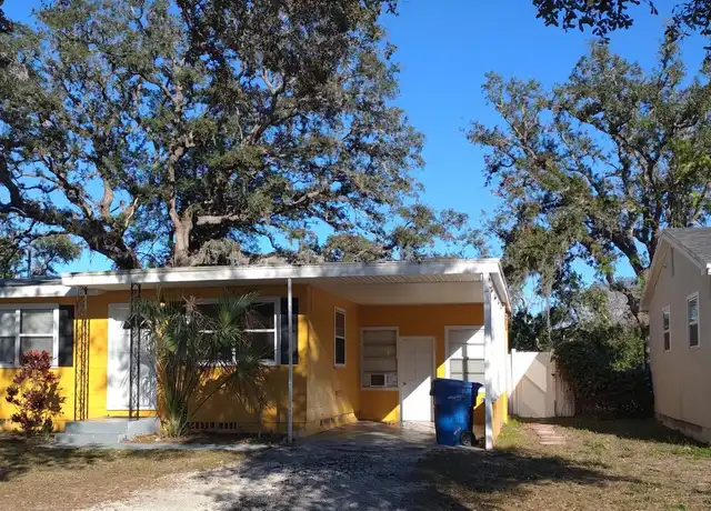 Property at 428 4th St NW, Largo, FL, 33770, 2 beds, 1 bath, [object Object]