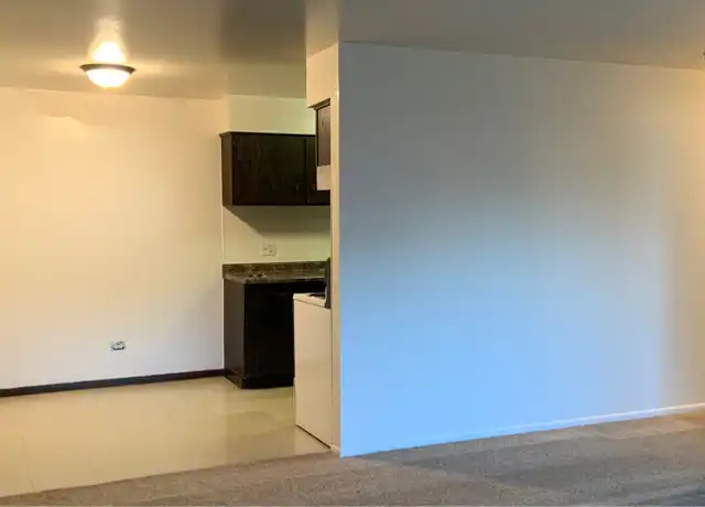 Property at 1011 Grand Ave Unit 9, Waukegan, IL, 60085, 1 bed, 1 bath, [object Object]