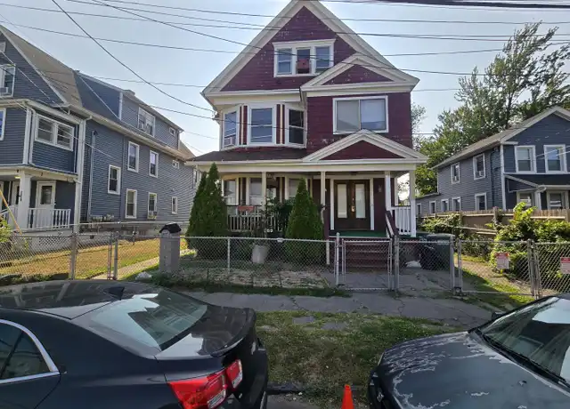 Property at 389 Carroll Ave, Bridgeport, CT, 06607, 2 beds, 1 bath, [object Object]
