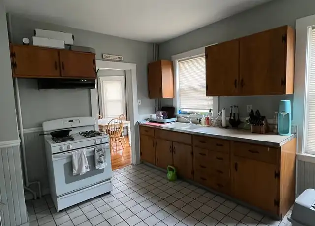 Property at 32 Justin Rd, Brighton, MA, 02135, 2 beds, 1 bath, [object Object]