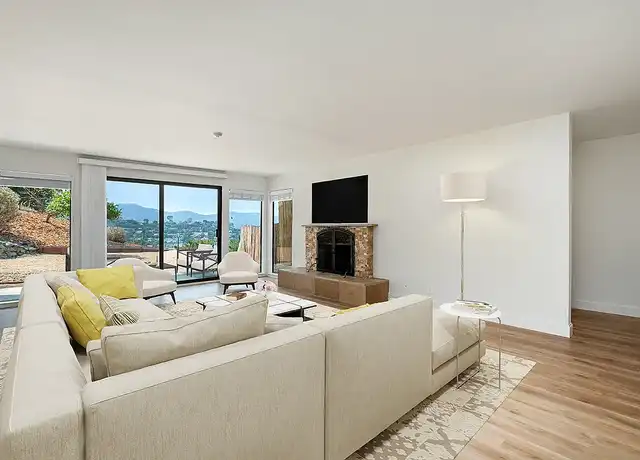 Property at 21 Marinero Cir, Belvedere Tiburon, CA, 94920, 2 beds, 1.5 baths, [object Object]