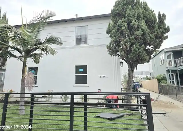 Property at 8524 Beverlywood St Unit 4, Los Angeles, CA, 90034, 3 beds, 2 baths, [object Object]