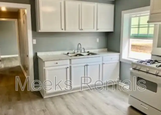 Property at 408 1st St Unit 12, Point Pleasant, WV, 25550, 2 beds, 1 bath, [object Object]