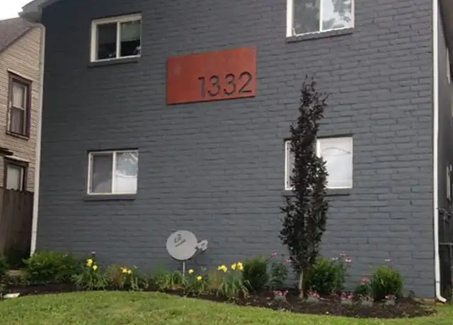 Property at 1332 Courtland Ave Unit B, Columbus, OH, 43201, 2 beds, 1 bath, [object Object]