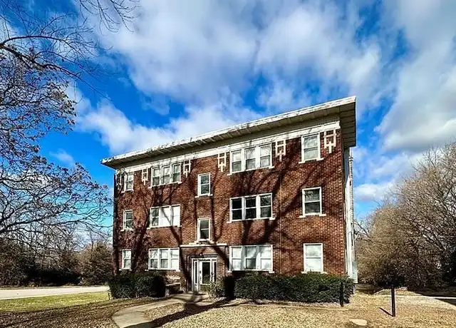 Property at 2800 Independence Ave Unit 2w, Kansas City, MO, 64124, 2 beds, 1 bath, [object Object]