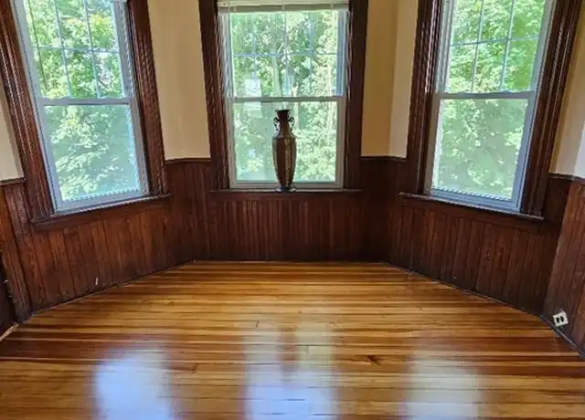 Property at 70 Warburton St Unit 3, Fall River, MA, 02720, 3 beds, 1 bath, [object Object]
