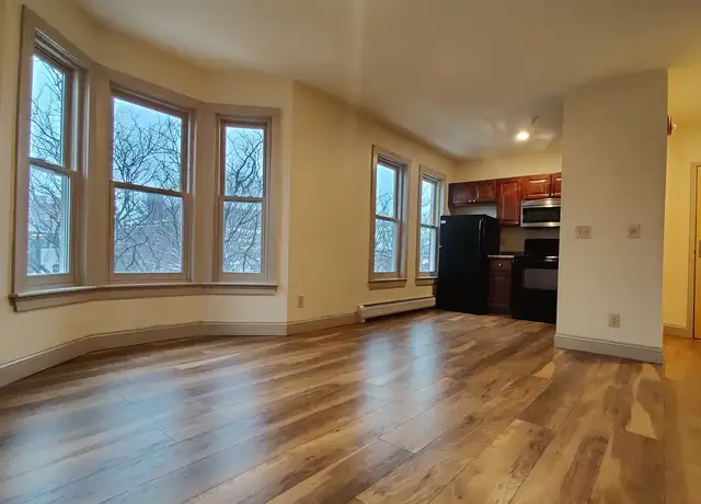 Photo of 238 College St, Burlington, VT 05401