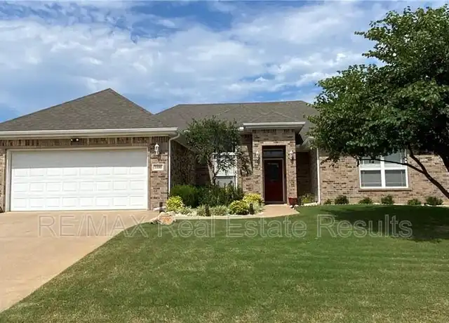 Property at 3100 SW Tunica Ave, Bentonville, AR, 72712, 4 beds, 2 baths, [object Object]