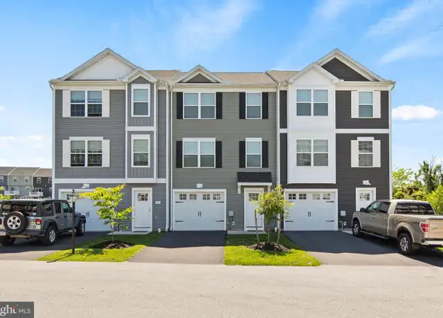 Property at 2604 Hickorywood Ln, Susquehanna Township, PA, 17110, 4 beds, 2.5 baths, [object Object]