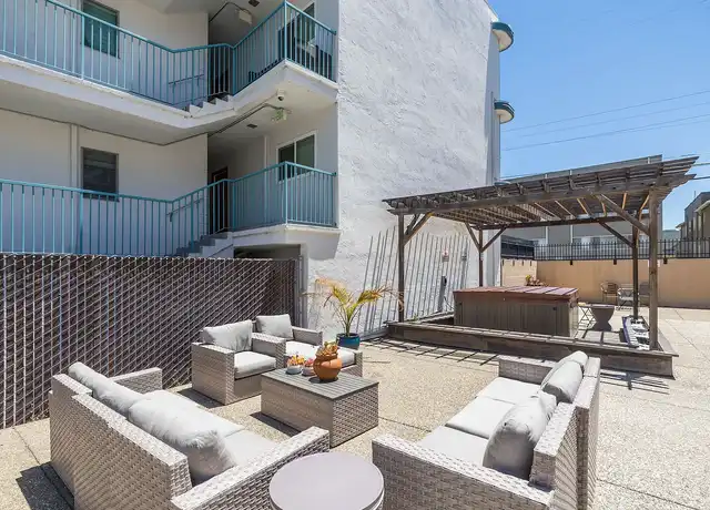 Property at 257 Vernon St, Oakland, CA, 94610, 0-1 beds, 1 bath, [object Object]