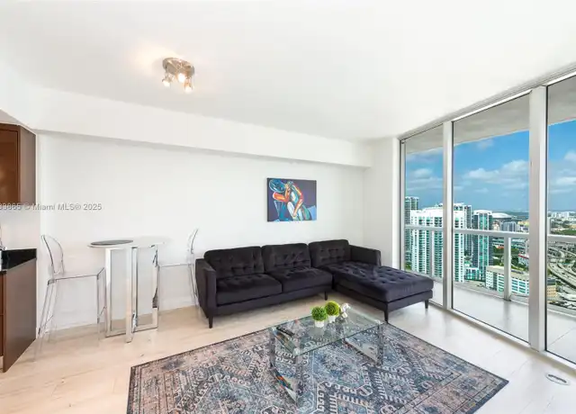 Property at 465 Brickell Ave #4304, Miami, FL, 33131, 1 bed, 1 bath, [object Object]