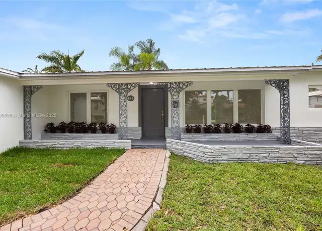Property at 439 Bargello Ave, Coral Gables, FL, 33146, 3 beds, 3 baths, [object Object]