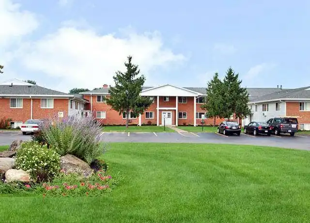Property at 176 Greystone Ln Unit 8, Rochester, NY, 14618, 1 bed, 1 bath, [object Object]