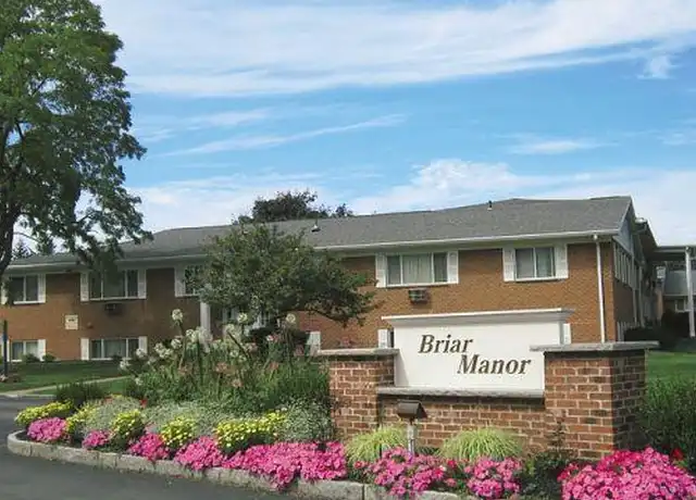 Property at 176 Greystone Ln Unit 8, Rochester, NY, 14618, 1 bed, 1 bath, [object Object]