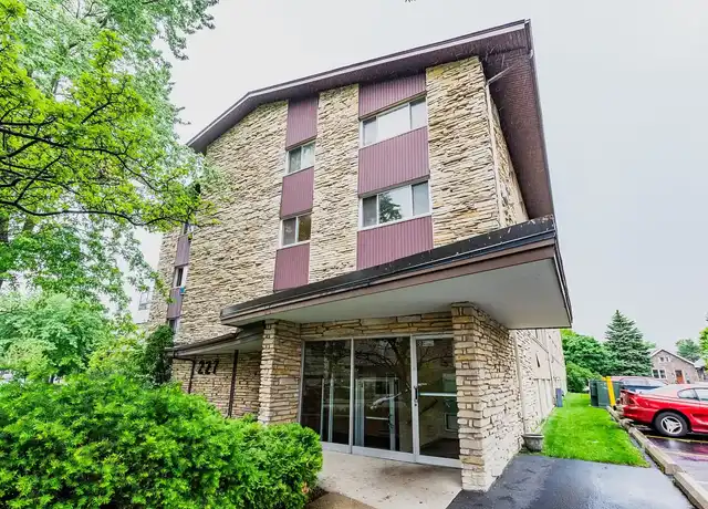 Property at 227 Des Plaines Ave, Forest Park, IL, 60130, 1 bed, 1 bath, [object Object]