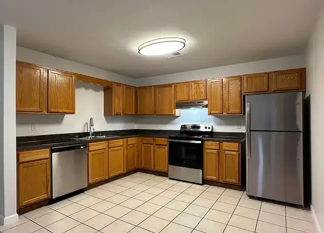 Property at Fountain Square Apartments - 284 Fountain Ln, Hernando, MS, 38632, 3 beds, 2 baths, [object Object]