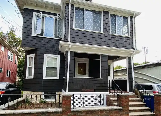 Property at 5 Parkdale St Unit B, Somerville, MA, 02143, 2 beds, 1 bath, [object Object]