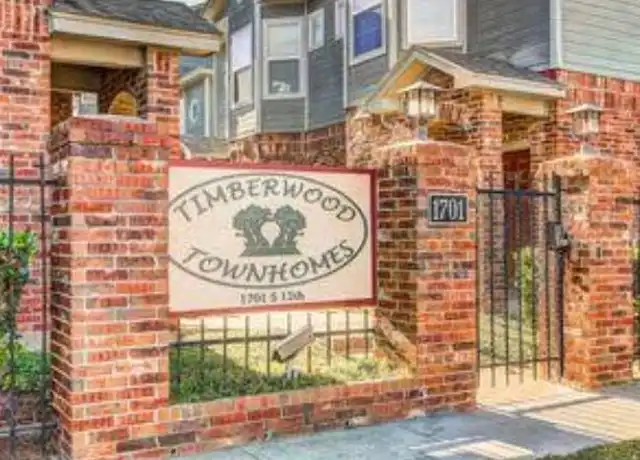 Property at 1701 S 12th St, Waco, TX, 76706, 2 beds, 2 baths, [object Object]