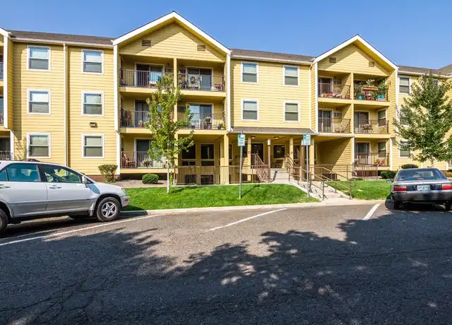 Property at 1612 7th St Unit 102, La Grande, OR, 97850, 1 bed, 1 bath, [object Object]