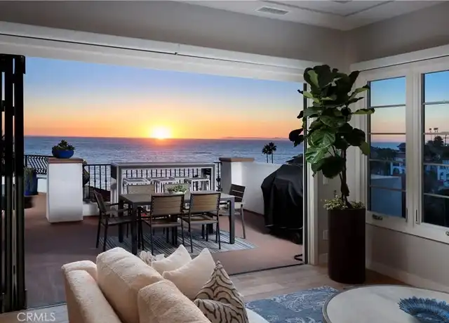 Property at 410 Arenoso Ln #301, San Clemente, CA, 92672, 3 beds, 3.5 baths, [object Object]