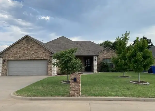 Property at 5309 Grizzly Ln, Enid, OK, 73703, 3 beds, 2 baths, [object Object]
