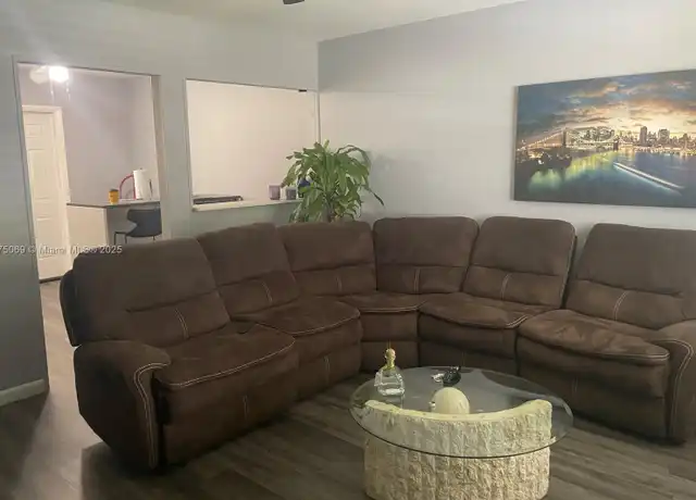 Property at 1119 N 22nd Ave Unit 1119, Hollywood, FL, 33020, 2 beds, 1 bath, [object Object]