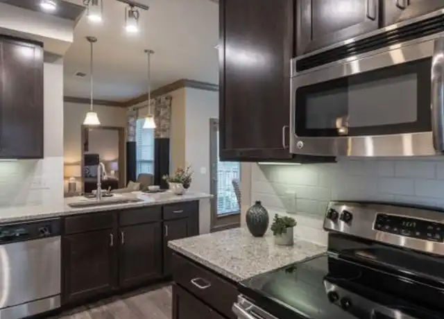 Property at 1498 Parkway Plaza Dr Unit HW2, Houston, TX, 77077, 2 beds, 2 baths, [object Object]