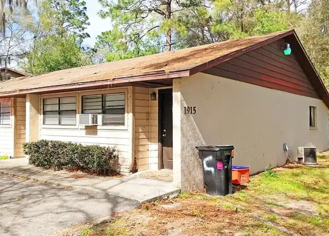 Property at 1915 SW 70th Ter Unit A, Gainesville, FL, 32607, 2 beds, 1 bath, [object Object]