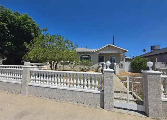 Property at 11522 Laurel Canyon Blvd, San Fernando, CA, 91340, 3 beds, 2 baths, [object Object]