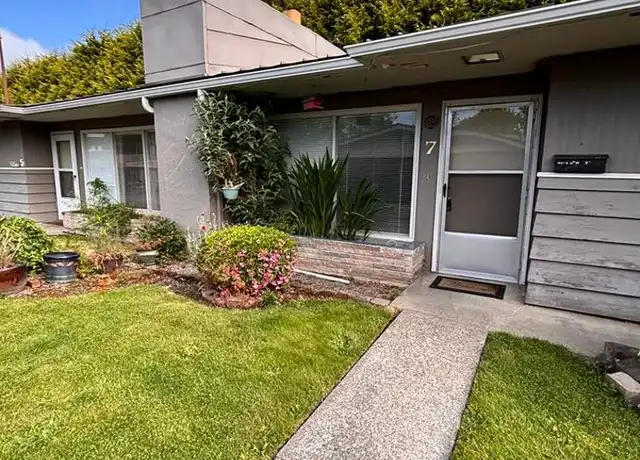 Property at 1020 S 16th St Unit 10207, Mount Vernon, WA, 98274, 2 beds, 1 bath, [object Object]