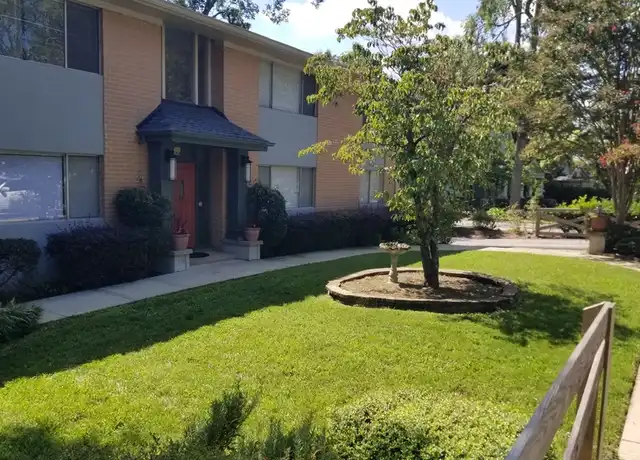 Property at 170 N Peachtree St, Norcross, GA, 30071, 2 beds, 1 bath, [object Object]