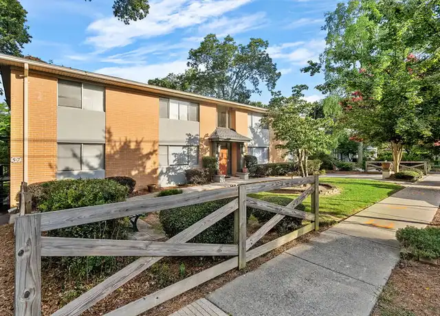 Property at 170 N Peachtree St, Norcross, GA, 30071, 2 beds, 1 bath, [object Object]