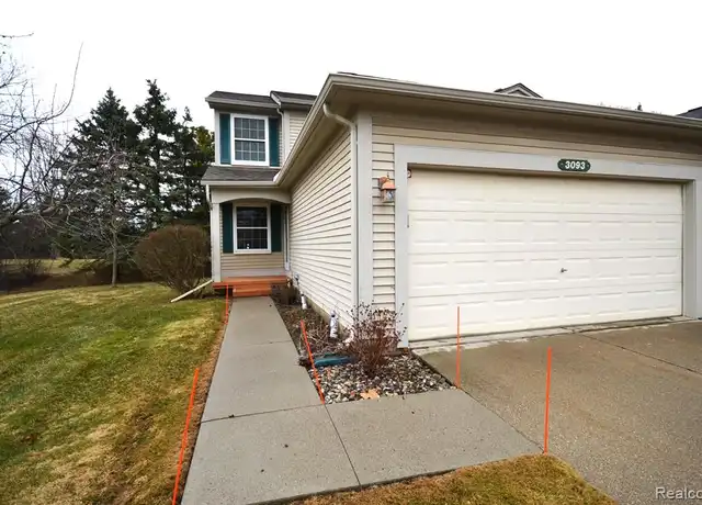 Property at 3093 Megan Dr, Waterford, MI, 48328, 2 beds, 1.5 baths, [object Object]