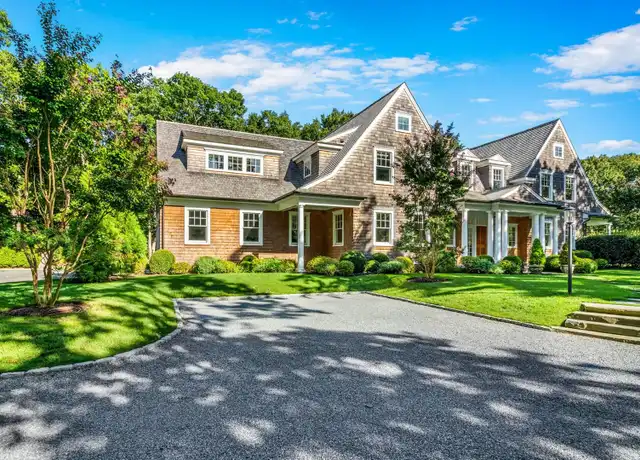 Property at 2 Hannas Ct, Southampton, NY, 11968, 7 beds, 7.5 baths, [object Object]