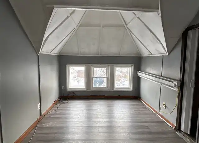 Property at 119 N 3rd St Unit C, Elkhart, IN, 46516, 3 beds, 2 baths, [object Object]