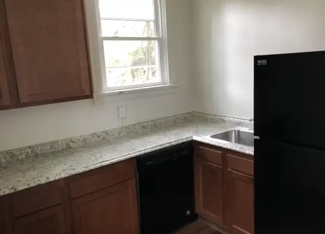Property at 219 Gilman Ave Unit 5, Cincinnati, OH, 45219, 0 beds, 1 bath, [object Object]