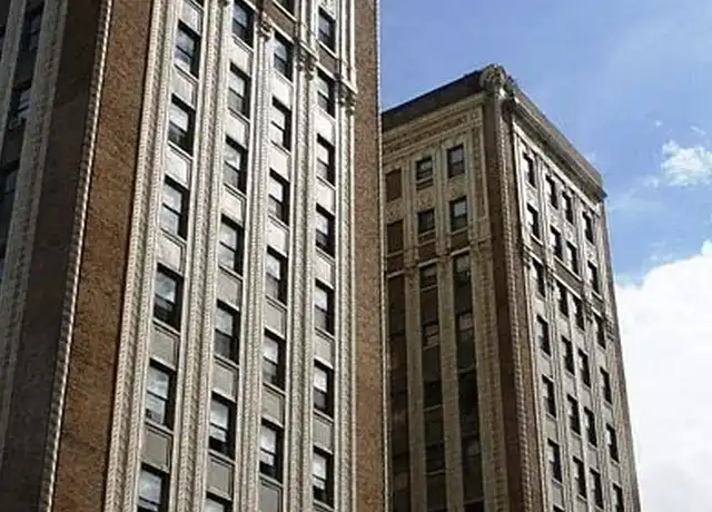 Property at 4607 N Sheridan Rd, Chicago, IL, 60640, 1-2 bed, 1 bath, [object Object]