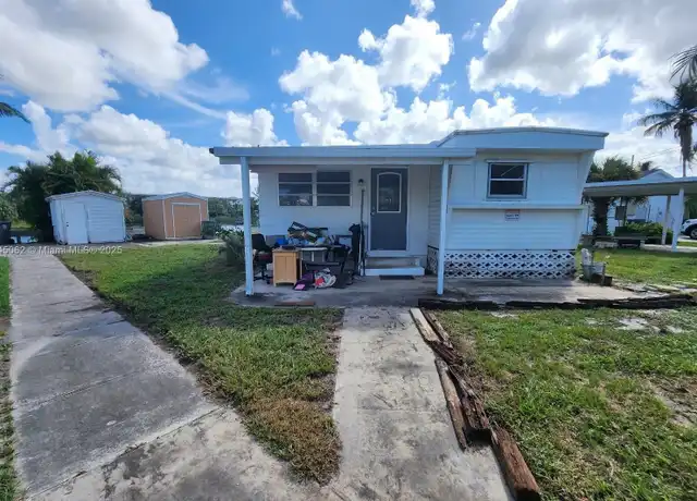 Property at 4248 Hibiscus Cir Unit H, West Palm Beach, FL, 33409, 2 beds, 1.5 baths, [object Object]
