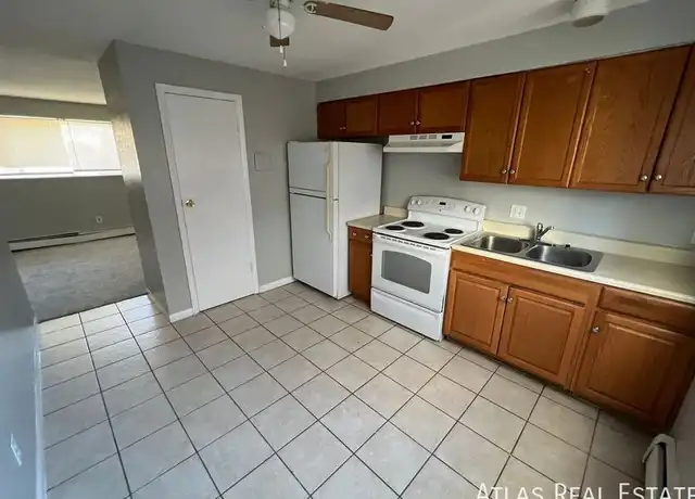 Property at 318 Bonnie Ct Unit 1, Colorado Springs, CO, 80916, 2 beds, 1 bath, [object Object]