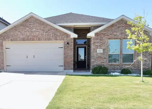 Property at 7100 Thomas Paine Rd, Midland, TX, 79706, 4 beds, 2.5 baths, [object Object]