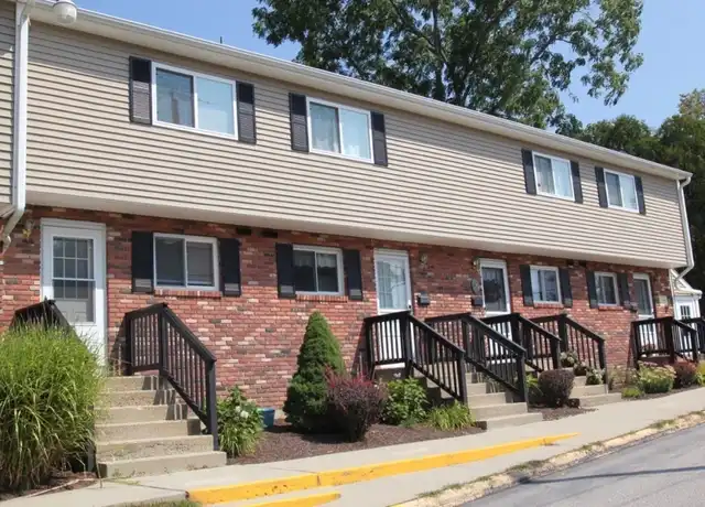 Property at 60 Linwood Ave, Colchester, CT, 06415, 2 beds, 1.5 baths, [object Object]