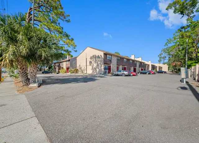 Property at Cascade Townhomes - 6119 Memorial Hwy, Tampa, FL, 33615, 2 beds, 2.5 baths, [object Object]