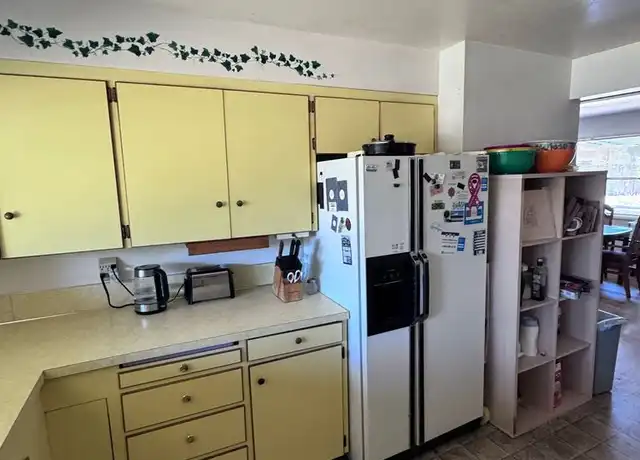 Property at 1124 Woodside Dr Unit A, Eugene, OR, 97401, 1 bed, 2 baths, [object Object]