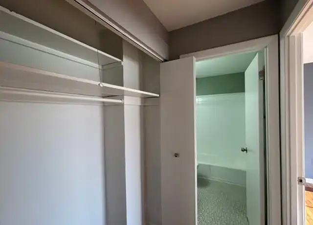 Property at 6001 Park Heights Ave, Baltimore, MD, 21215, 1 bed, 1 bath, [object Object]
