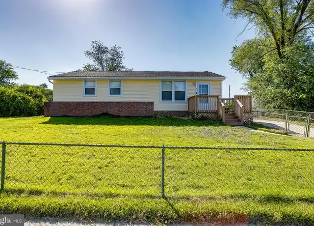 Property at 4 Schollcrest Ave, Woodbury, NJ, 08096, 3 beds, 1 bath, [object Object]