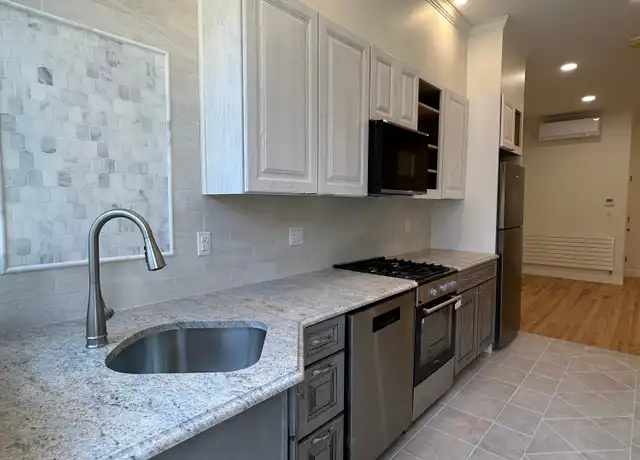 Property at 207 Court St Unit 2, Brooklyn, NY, 11201, 3 beds, 2 baths, [object Object]
