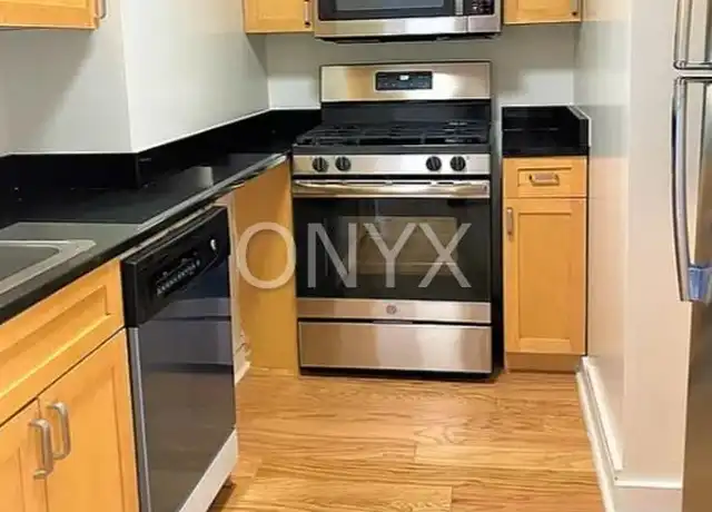 Property at 323 W 96th St Ph 12, New York, NY, 10025, 3 beds, 3 baths, [object Object]