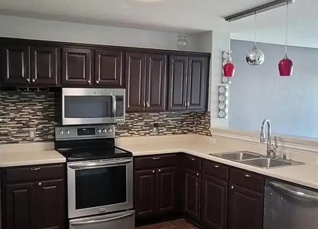 Property at 204 Phillips St, Hutto, TX, 78634, 3 beds, 2 baths, [object Object]