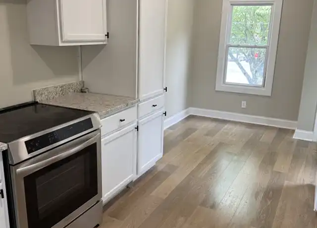Property at 501 5th Ave, Athens, AL, 35611, 3 beds, 2 baths, [object Object]